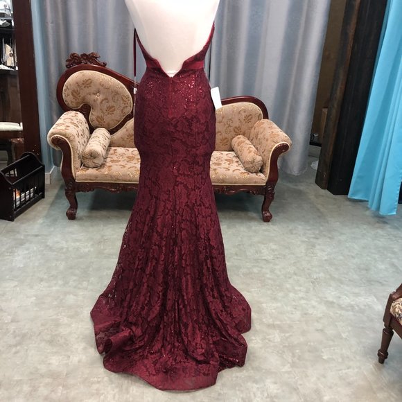 Burgundy Halter Sexy Low Back Prom Dress, Size 0 2 4, Mermaid, Sequin & Lace - Picture 5 of 13